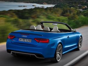 Audi RS5 Cabriolet 2012 года  (WW)